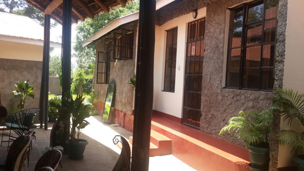 Mama Simba Bed And Breakfast Moshi Exterior foto
